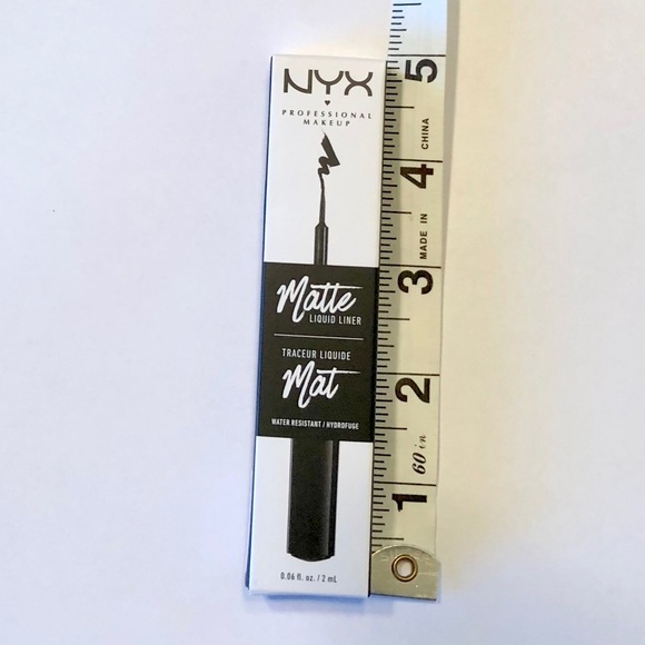 NYX Lippie Love Bundle Lipstick Eyeliner Lipliner - Picture 4 of 6